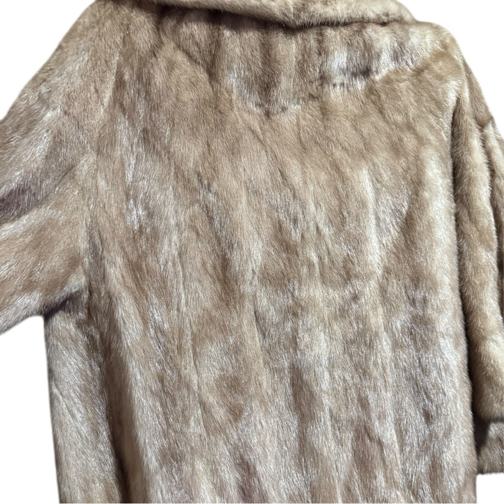 Vintage Elsa Schiaparelli Mink Brown coat - Picture 3 of 5